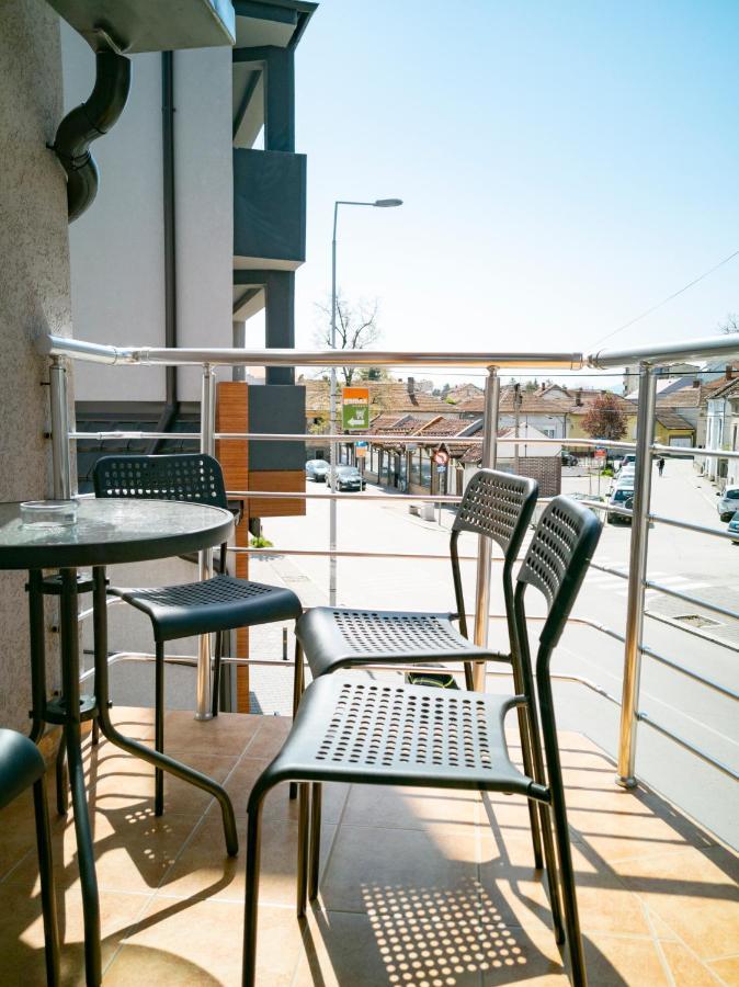 פירוט Lux Family Apartment Vidanovic מראה חיצוני תמונה