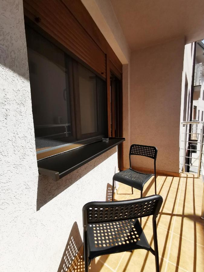 פירוט Lux Family Apartment Vidanovic מראה חיצוני תמונה